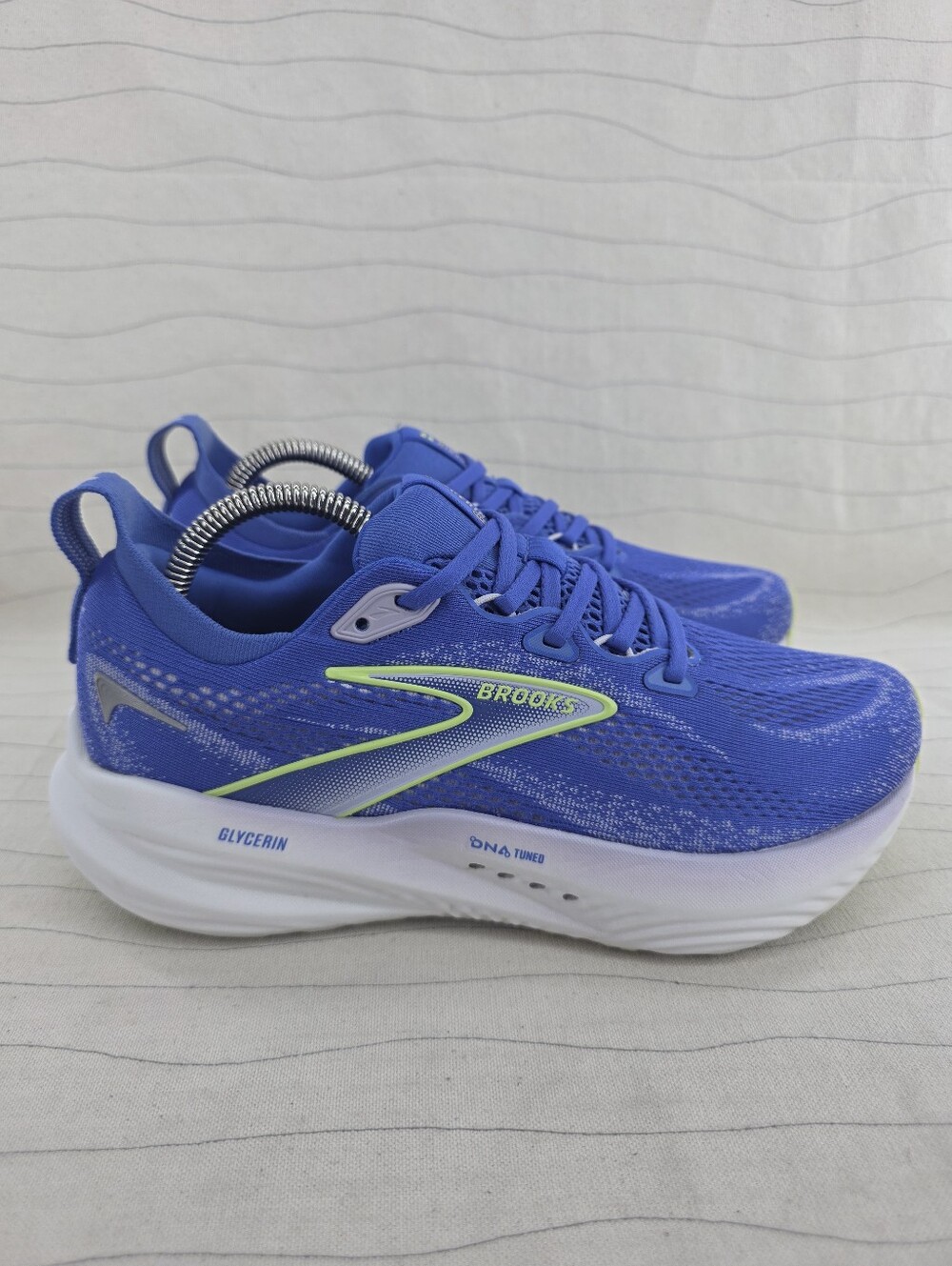 Brooks Womens Glycerin 22 Blue Neon Running Shoes Sneakers 1204341B440 Size 8B